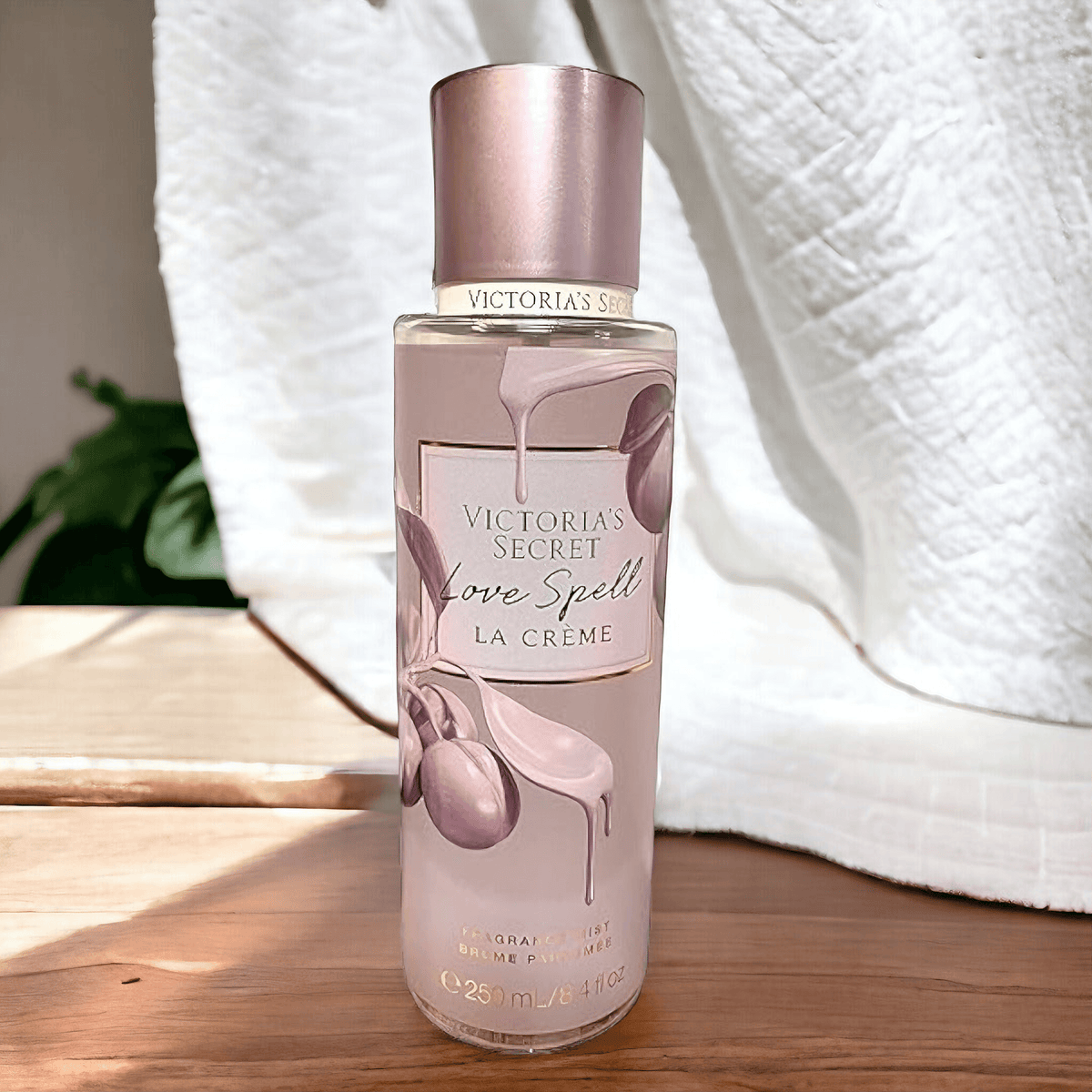 Victoria s Secret Love Spell La Creme Fragrance Mist 250ml Glamour Glow